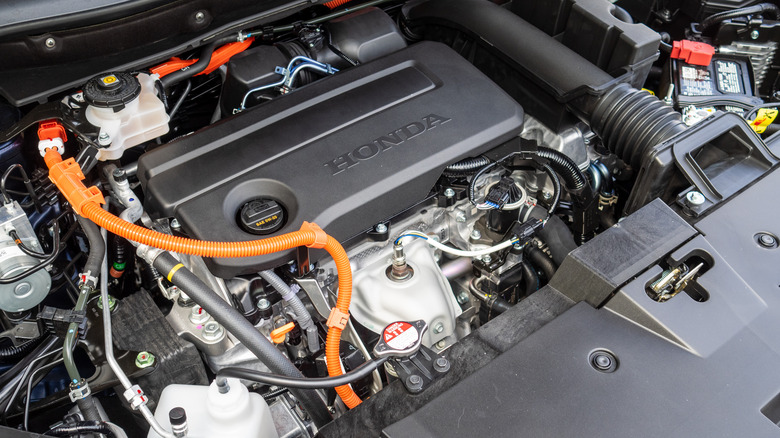 Baía do motor Honda CR-V Hybrid 2023