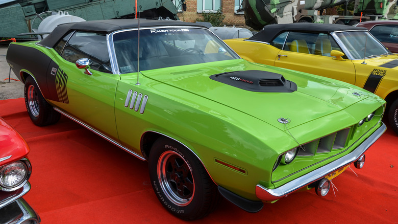 plymouth cuda