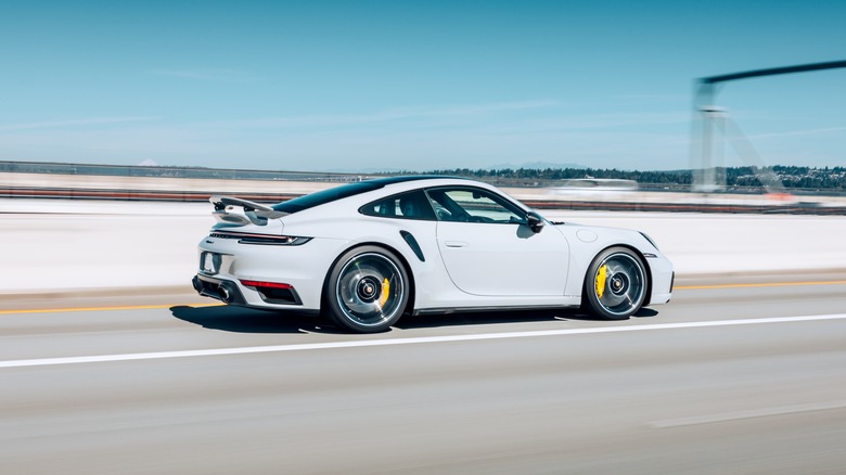 Porsche 911 Turbo S highway driving