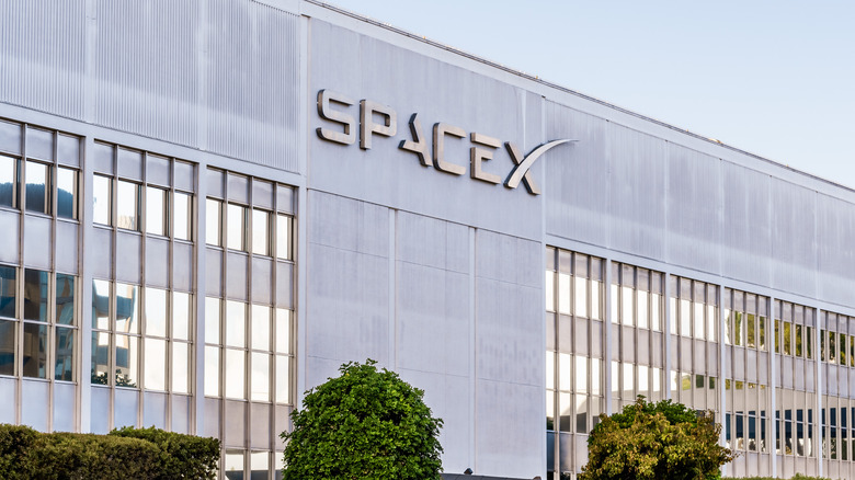 SpaceX building