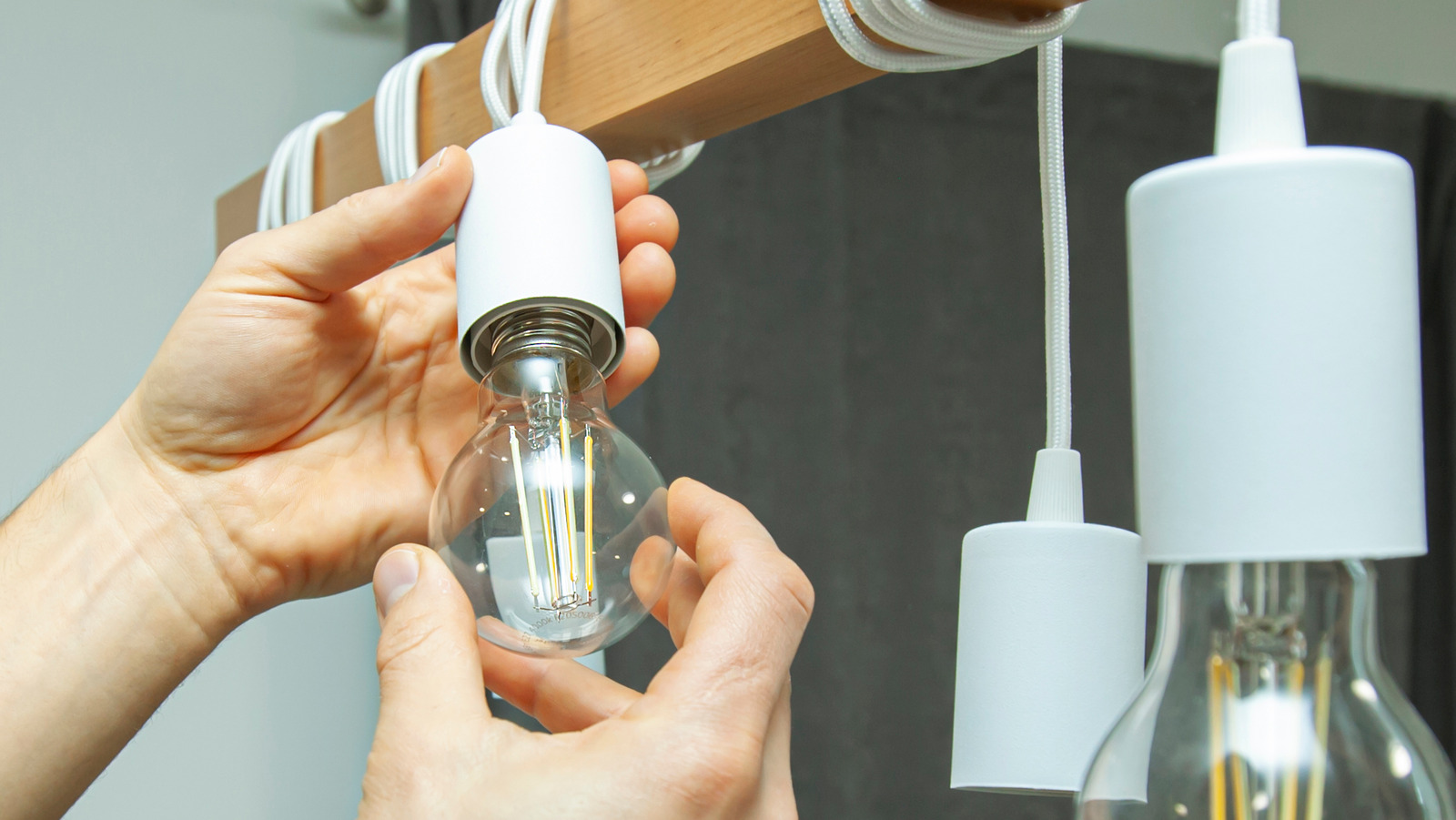 Aqui está quanto dinheiro você pode realmente economizar mudando para lâmpadas LED