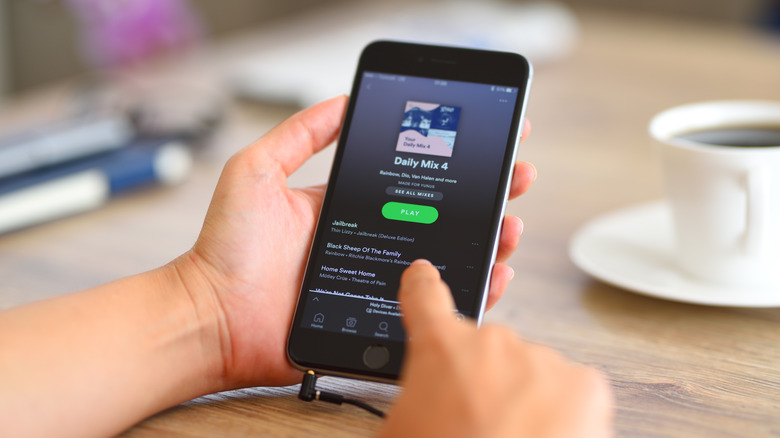 Spotify app with Daily Mix