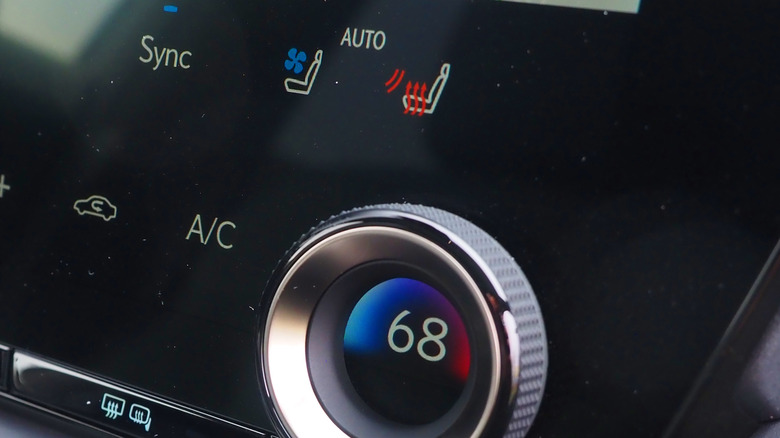 Lexus RZ controls
