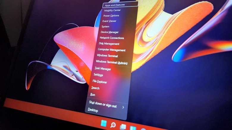 Windows 11's hidden start menu