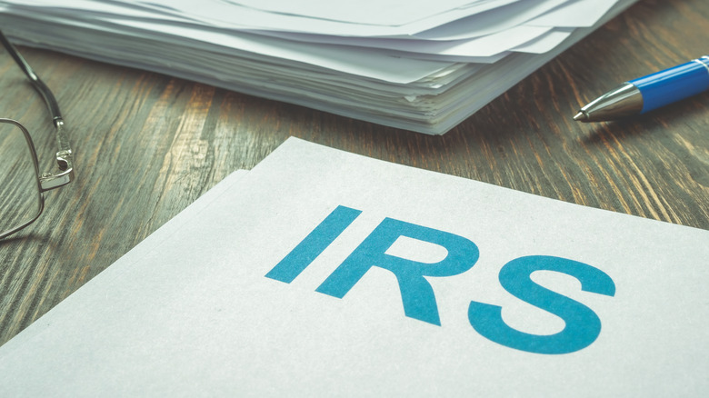 Folder with IRS on it