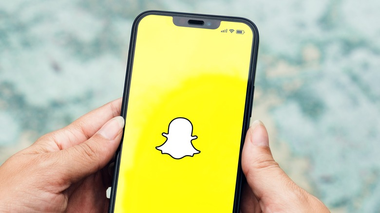 Snapchat app smartphone