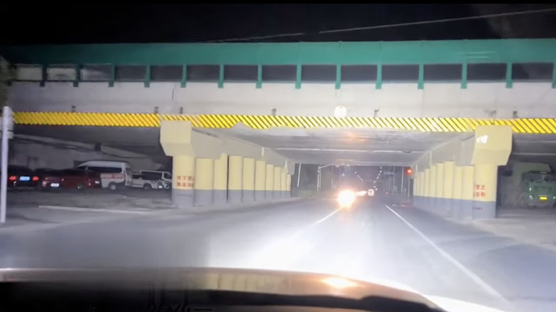 overly bright led headlights in action