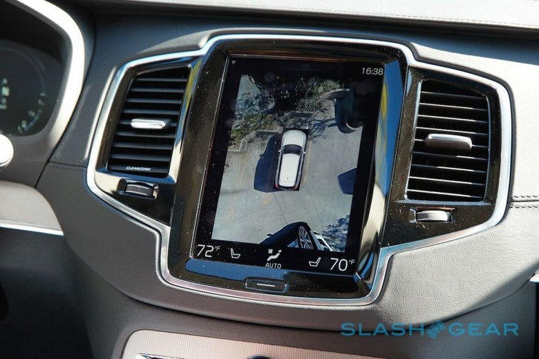 Volvo XC90 Sensus infotainment