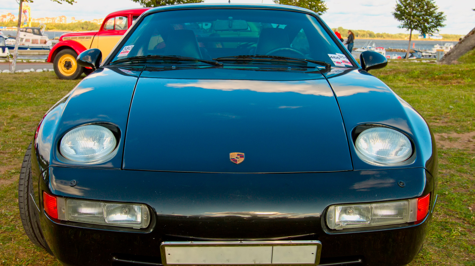 bue navigation Profet Here's What Happened To The Infamous Porsche 928 From The 'Top Gear' Patagonia  Special