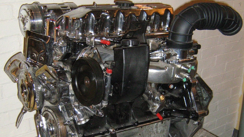Jeep 2.5 liter engine