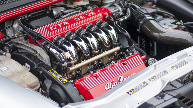 Alfa Romeo V6 engine