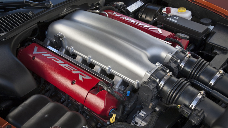 Dodge Viper V10 engine bay