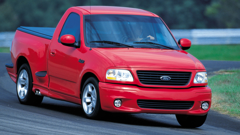 ford svt lightning track driving