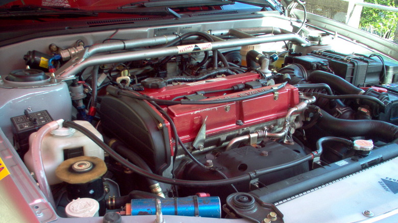 Mitsubishi 4G63T engine bay