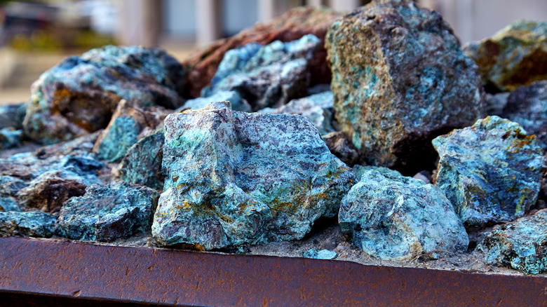 Cobalt and copper ore rocks