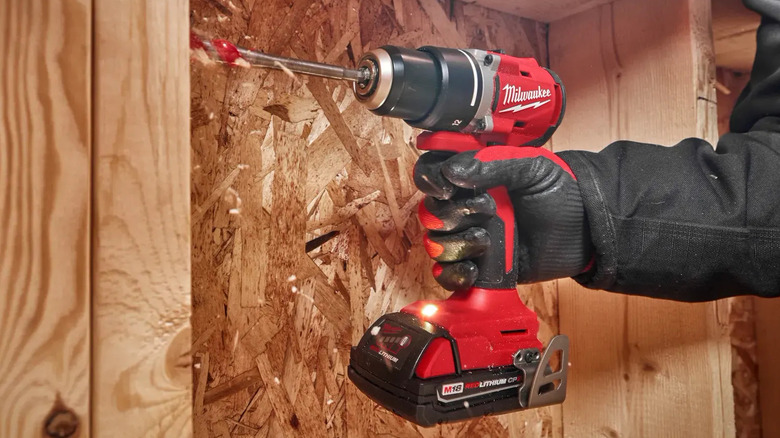 Milwaukee cordless drill boring wood