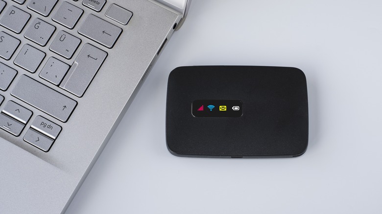 Portable cellular modem