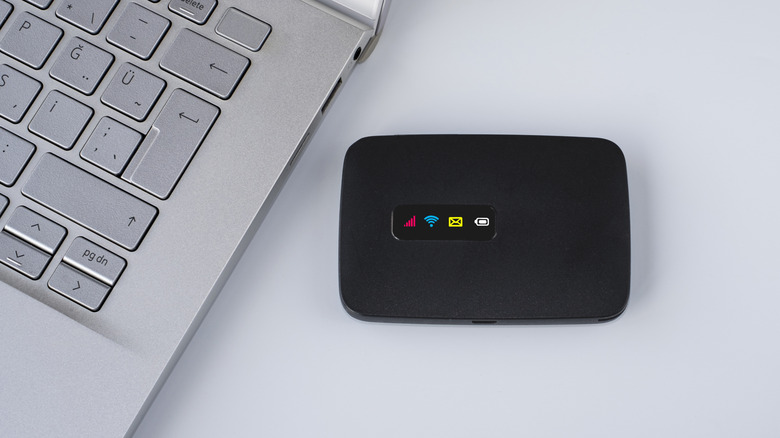 Portable cellular modem