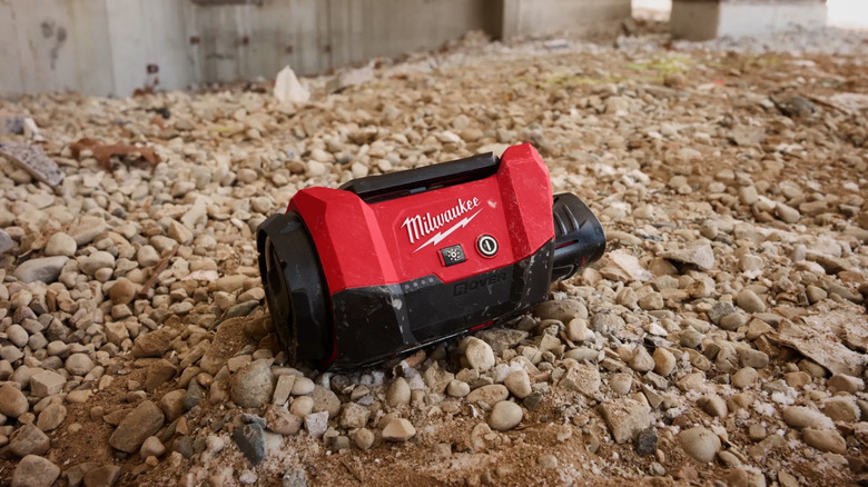 Milwaukee packout light pictured sitting on the ground