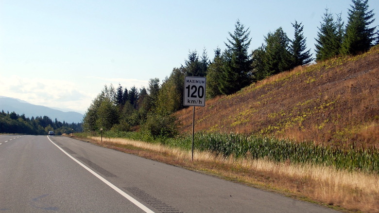 A 120 km/h speed limit sign along a highway in British Columbia.