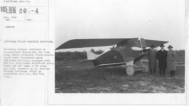 christmas bullet cantilever aero airplane