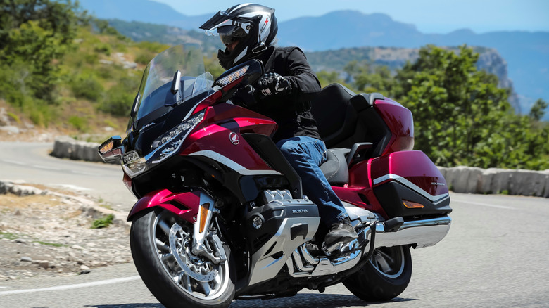 Biker going around curve on 2021 Honda Gold Wing