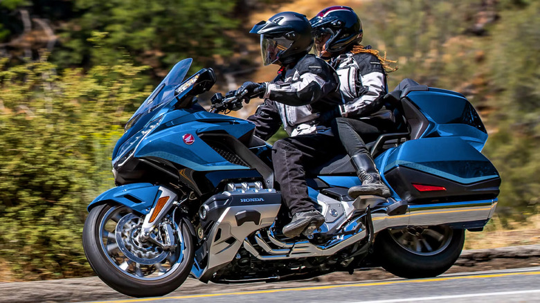 2023 Honda Gold Wing road driving