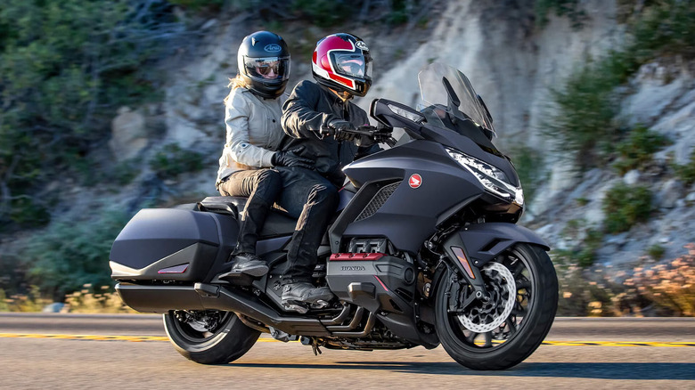 2023 Honda Gold Wing road driving
