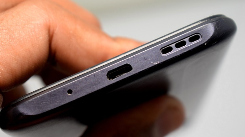 Bottom of phone showing mic hole