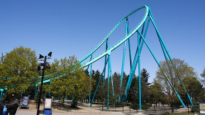 Leviathan's hammerhead turn