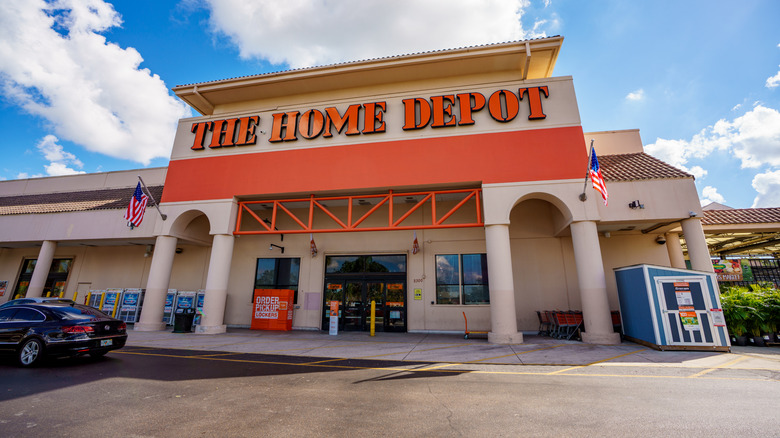a Home Depot store from the outside