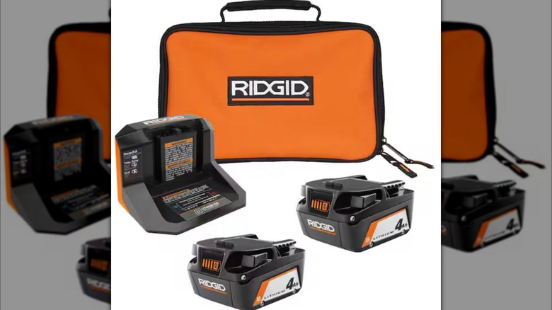 Ridgid 18V Lithium-Ion 4 Ah Battery Starter Kit