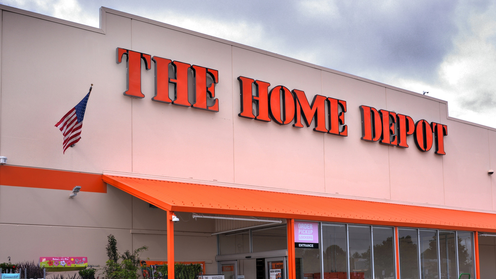 Home Depot Is Selling A Heavy-Duty Five-Tier Garage Shelving Unit For $30