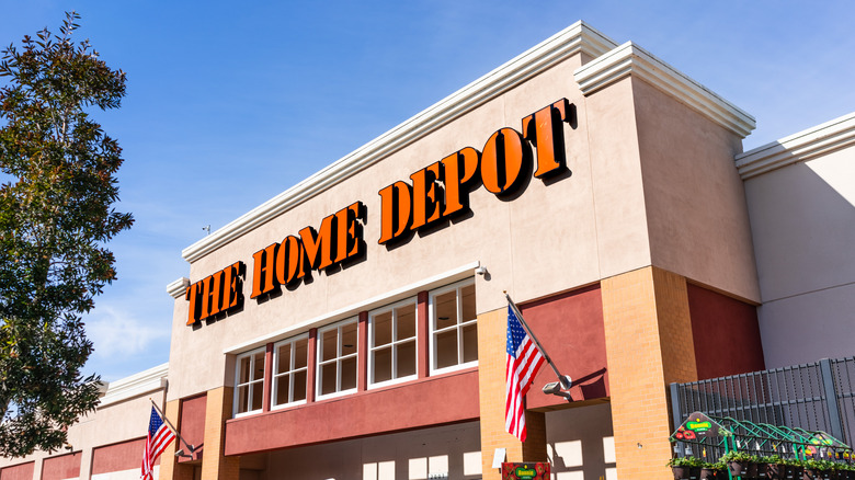 Home Depot storefront