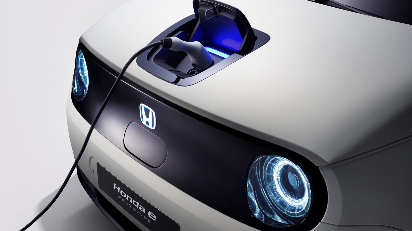 Honda And LG Team Up To Fix Electric Cars' Biggest Issue In The US
