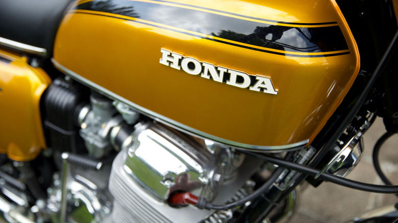 logo on honda cb750