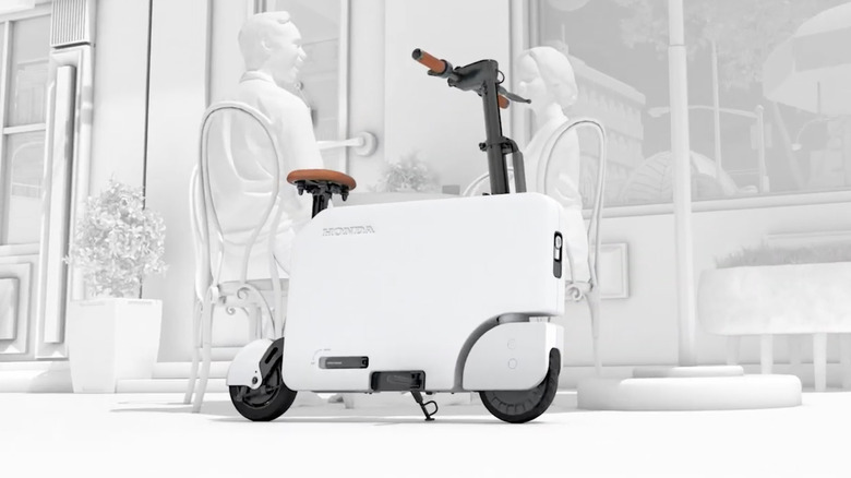 Honda Motocompacto electric scooter 