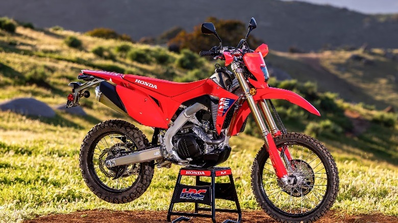 a red Honda CRF450L