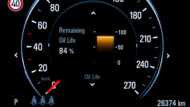 Oil life monitor display on a dashboard speedometer