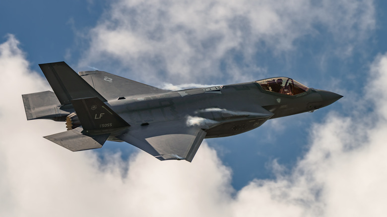 F-35 Lightning II flying