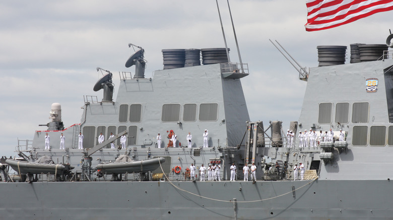 Crew of USS Barry Arleigh Burke class destroyer