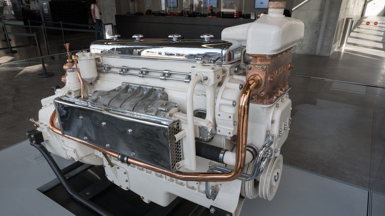 Detroit Diesel Series 71 engine