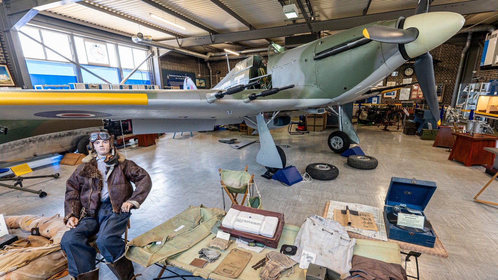 Дэлхийн 2-р дайны нисгэгчид GPS-гүйгээр хэрхэн чиглэлээ олдог байсан бэ?