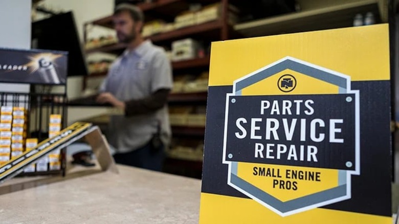 Northern Tool customer service desk for parts, service, and repair
