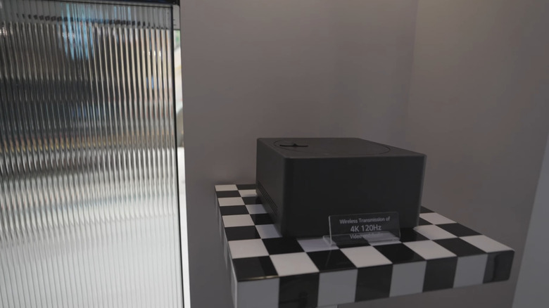 Wireless Zero Connect Box on display