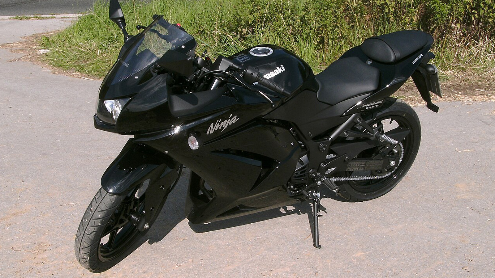 Motorcycle Ninja 250