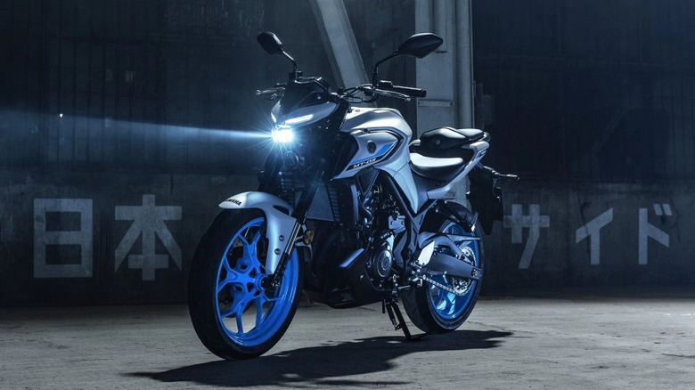 A Yamaha MT-03 parked at night