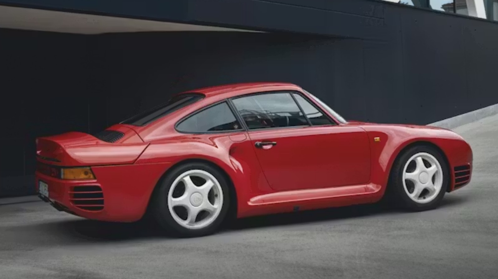 How Fast Was The Quickest Car From The '80s?