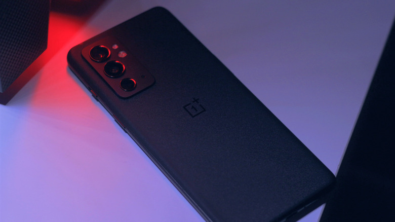 OnePlus 9RT on a desk
