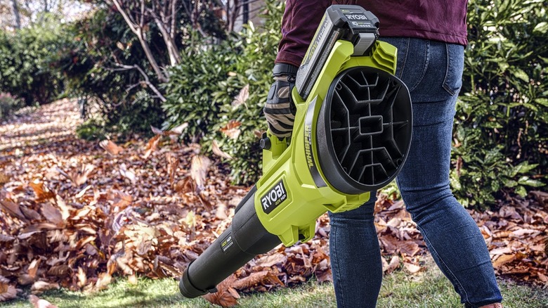 How Long Do Ryobi s 40V Blowers Run For How Much Do They Cost